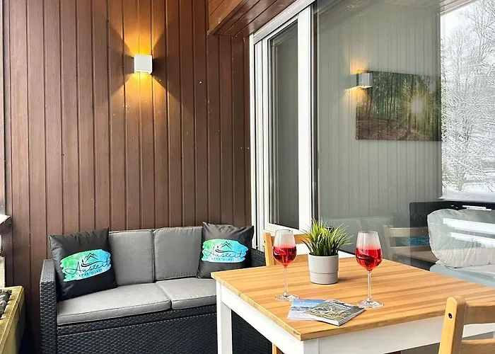 Relaxapartments Black Forest Emotion Mit Sonnenbalkon Mit Blick Auf Den Kurpark, Schnelles Internet, Naehe Triberger Wasserfaelle, Fuer Bis Zu 2 Personen